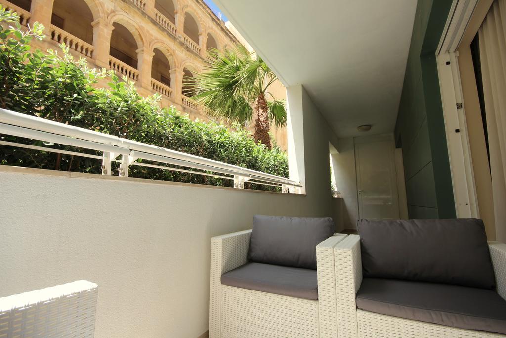 Summer Breeze Sliema Exterior photo